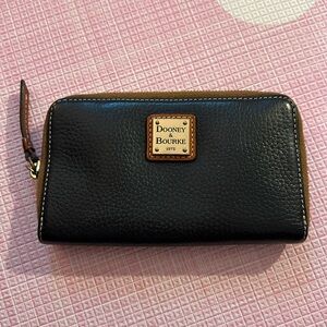 Dooney & Burke wallet used good condition
